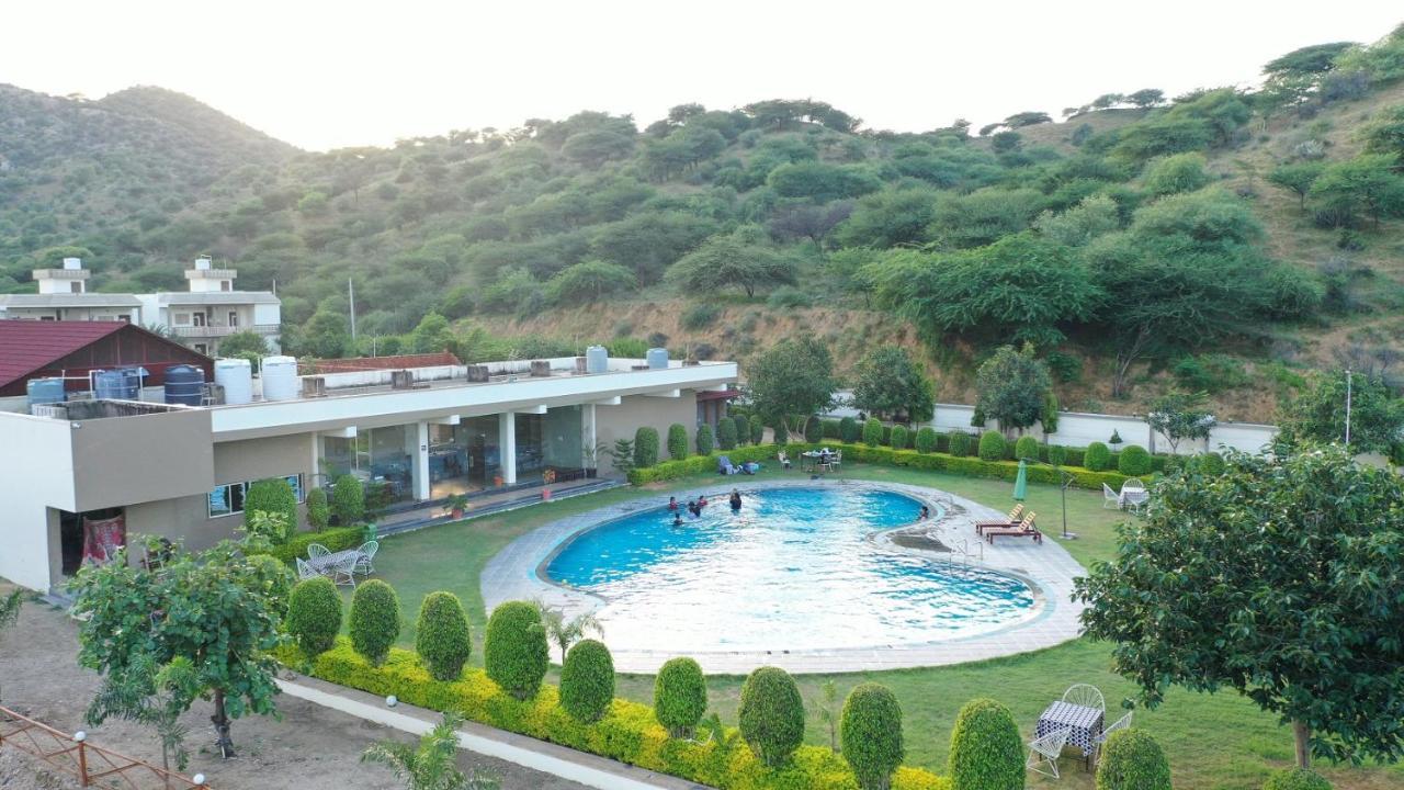 Amar Bagh Resort Puskár Kültér fotó