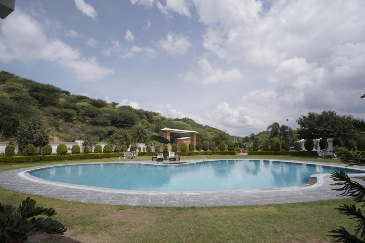 Amar Bagh Resort Puskár Kültér fotó