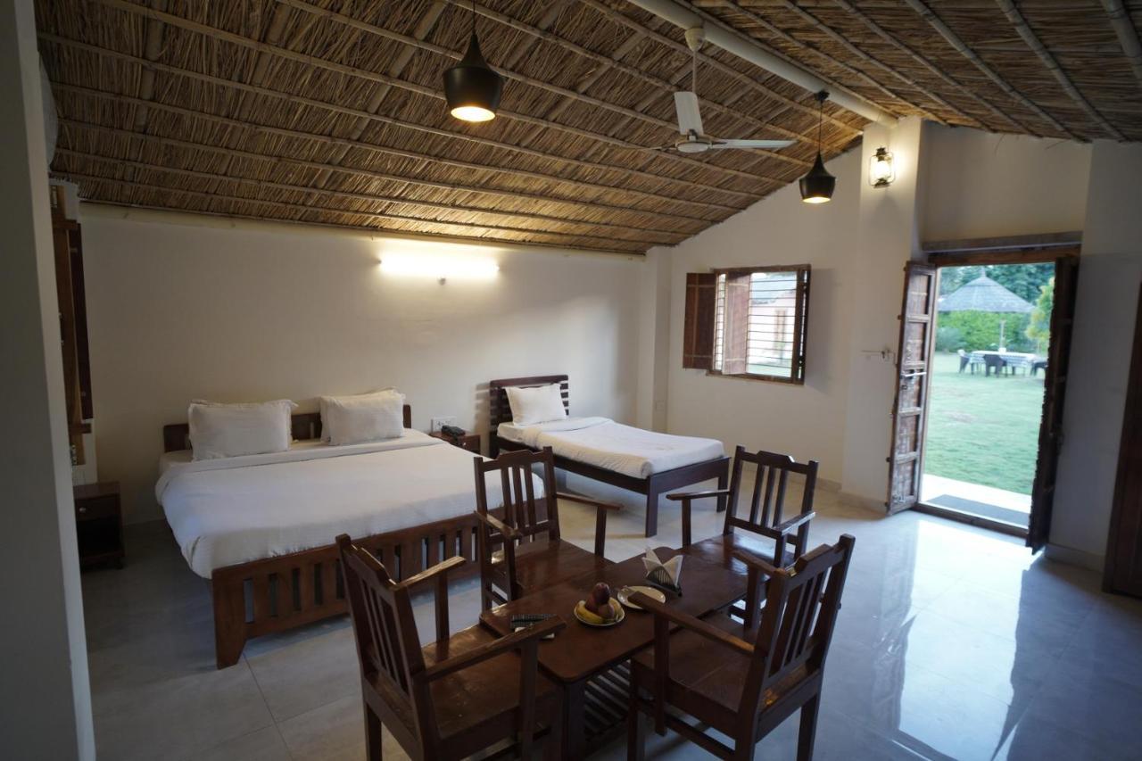 Amar Bagh Resort Puskár Kültér fotó
